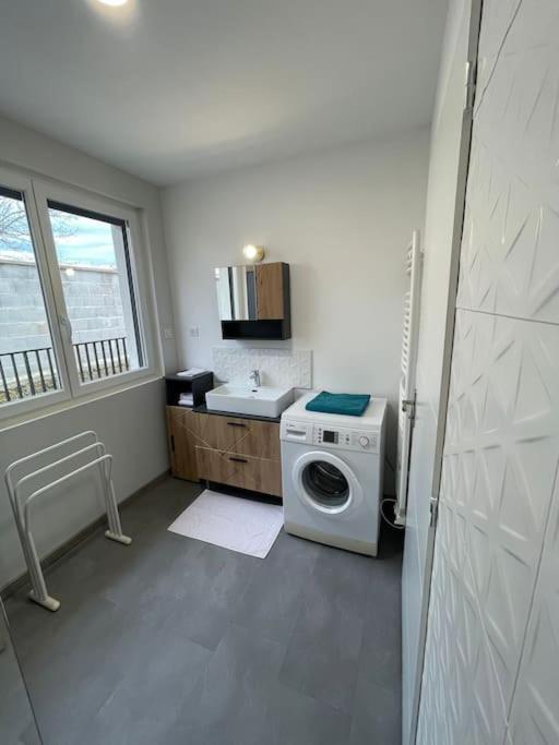 Appartement T3 Avec Jardin Et Veranda *
