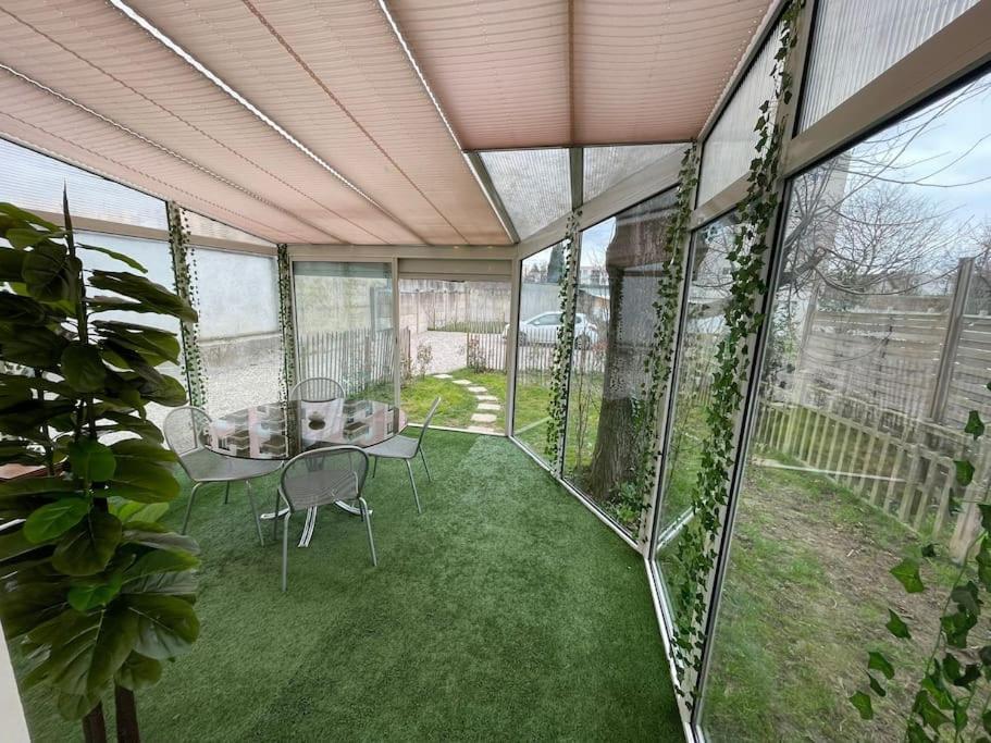 T3 Avec Jardin Et Veranda * Saint-Priest (Rhone)