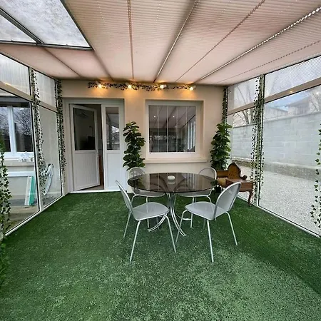 Appartement T3 Avec Jardin Et Veranda Saint-Priest  Exterior foto